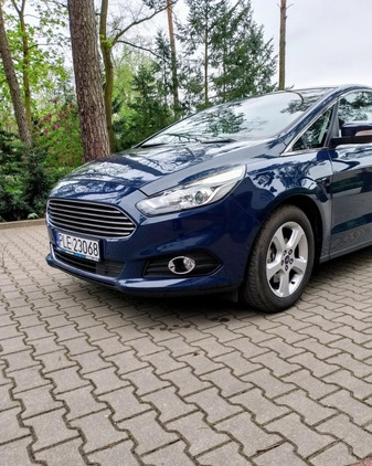 Ford S-Max cena 53900 przebieg: 173500, rok produkcji 2016 z Ujście małe 301